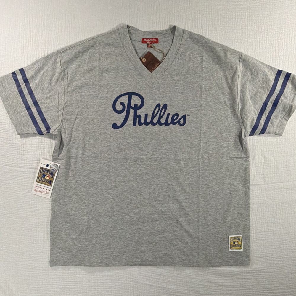 Mitchell & Ness Phillies Cooperstown Gray Cotton Jersey V-Neck Tee woman’s L